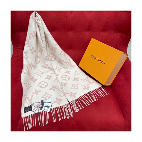 louis vuitton simply lv scarf